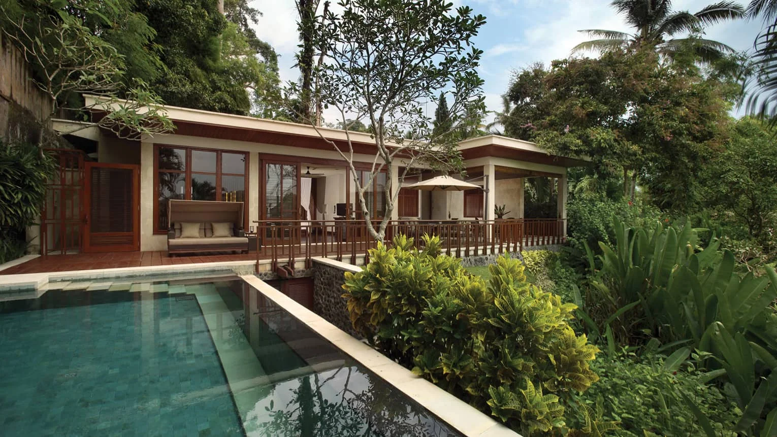 Sayan Villa